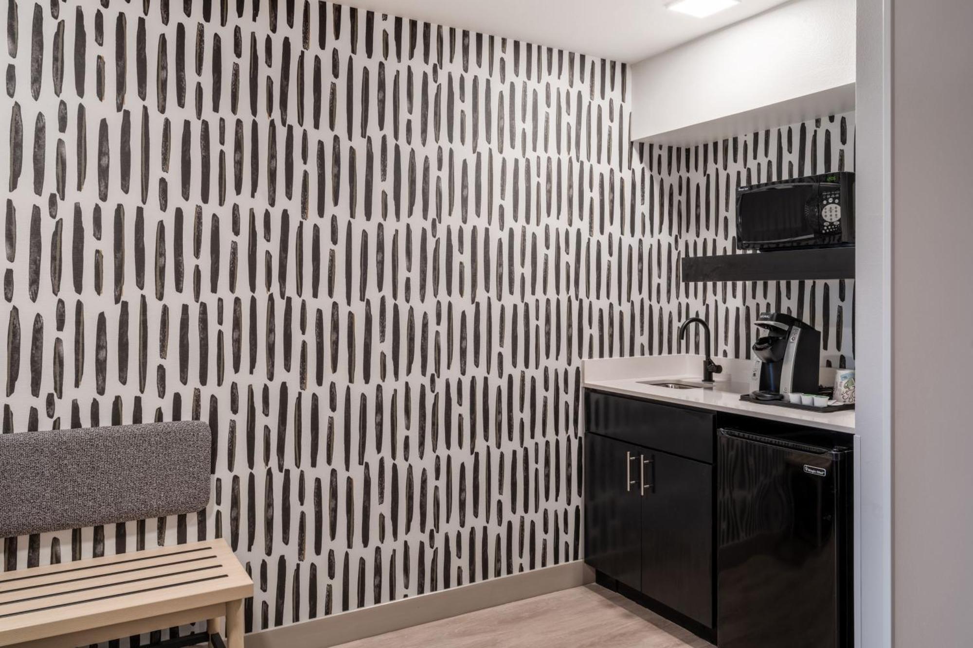 Atwell Suites Austin Airport By Ihg Eksteriør bilde